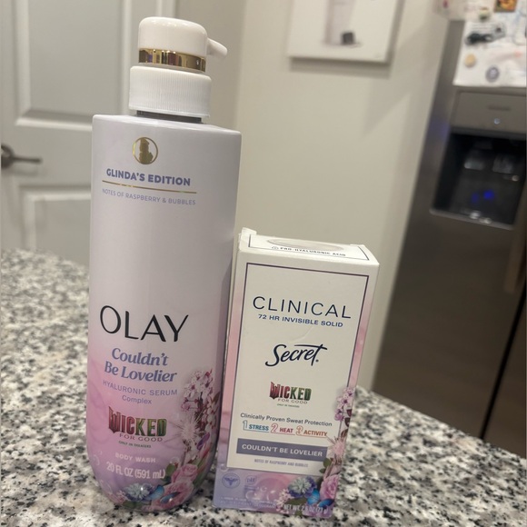 Wicked Olay Body Wash and Secret Deodorant Glinda's Edition Couldn't Be Lovelier - Picture 2 of 10